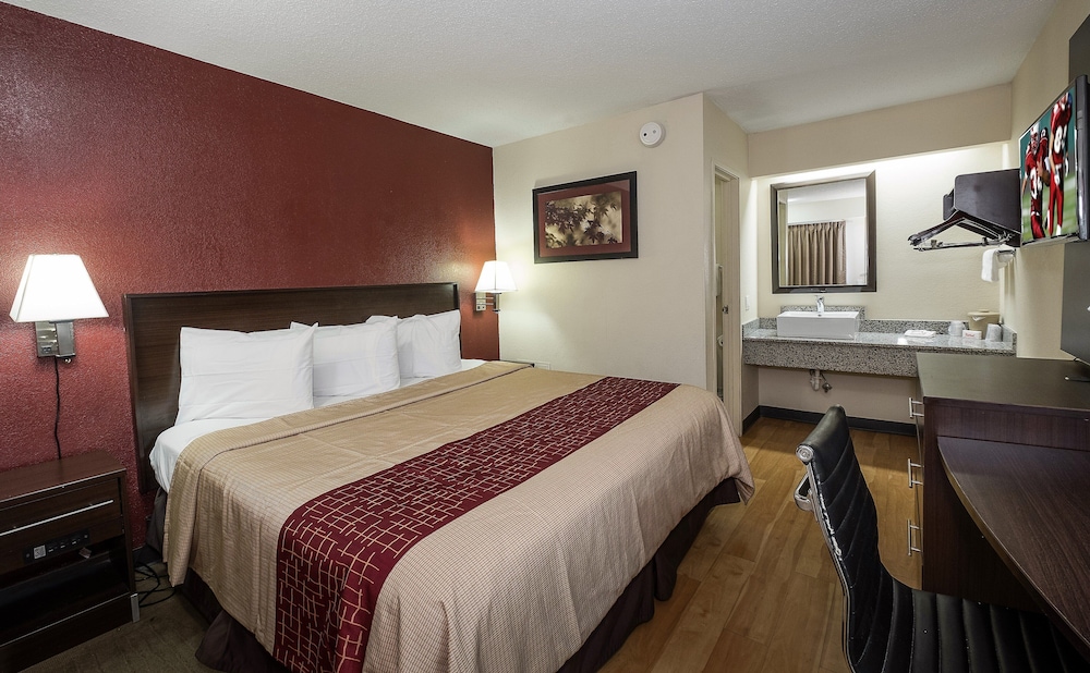 Red Roof Inn Columbus East Reynoldsburg - photo 18