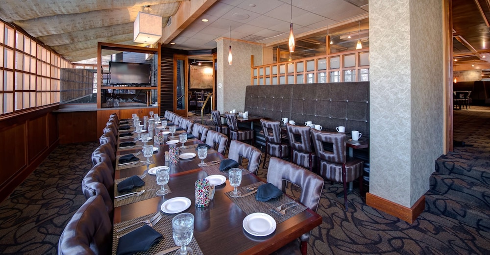 DoubleTree by Hilton Akron Fairlawn - photo 49