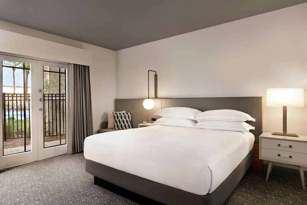 Hilton Scottsdale Resort & Villas - photo 17