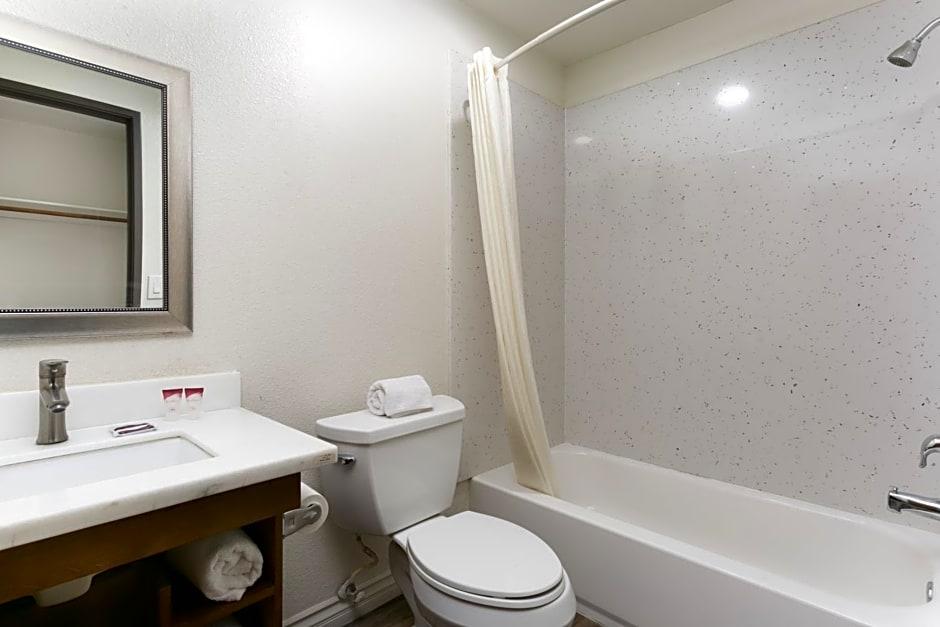 Waterloo Inn Stockton - photo 20