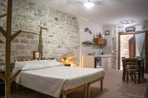 Monolocale centro storico — 4-Star Luxury Hotel in Gubbio, Italy