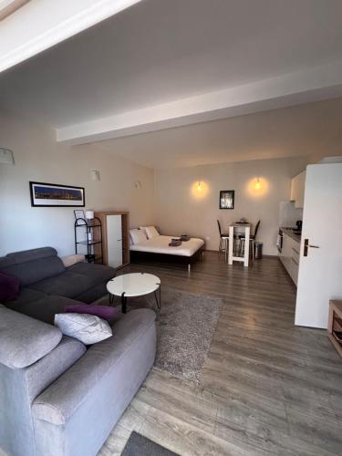 Studio Apartment Luxe