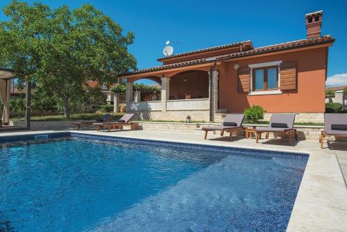 Villa Maria Betiga — 4-Star Luxury Hotel in Vodnjan, Croatia