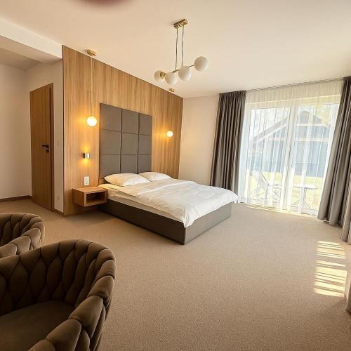 Eden Apartament Jakuzzi sauna — 4-Star Luxury Hotel in Jastrzebia Gora, Poland