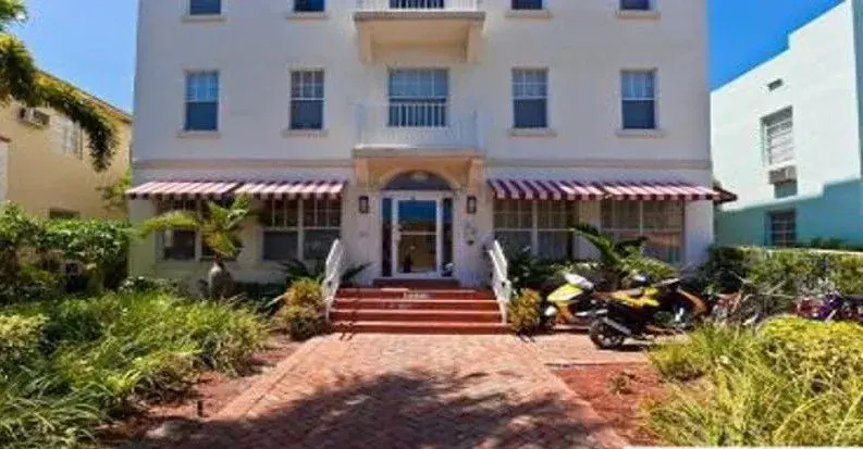 South Beach Furnished Studio - featured photo