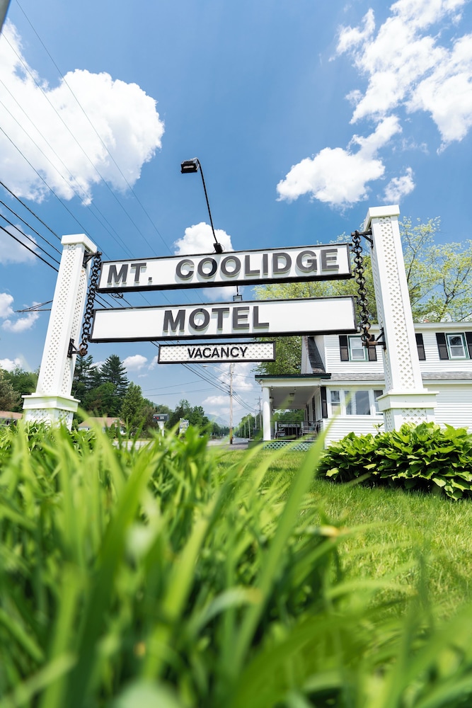 Mount Coolidge Motel - photo 53