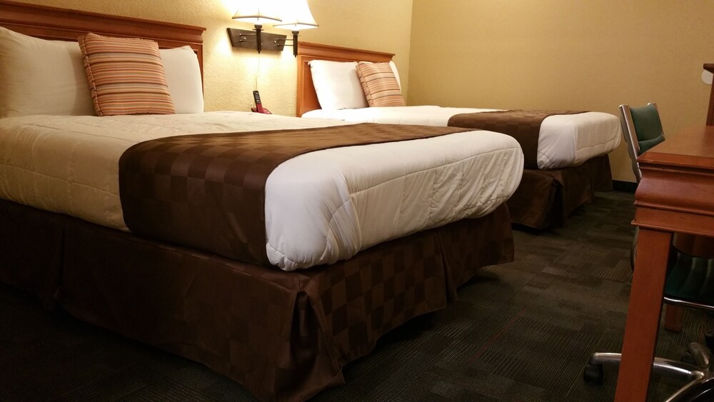 Economy Express Inn - photo 8