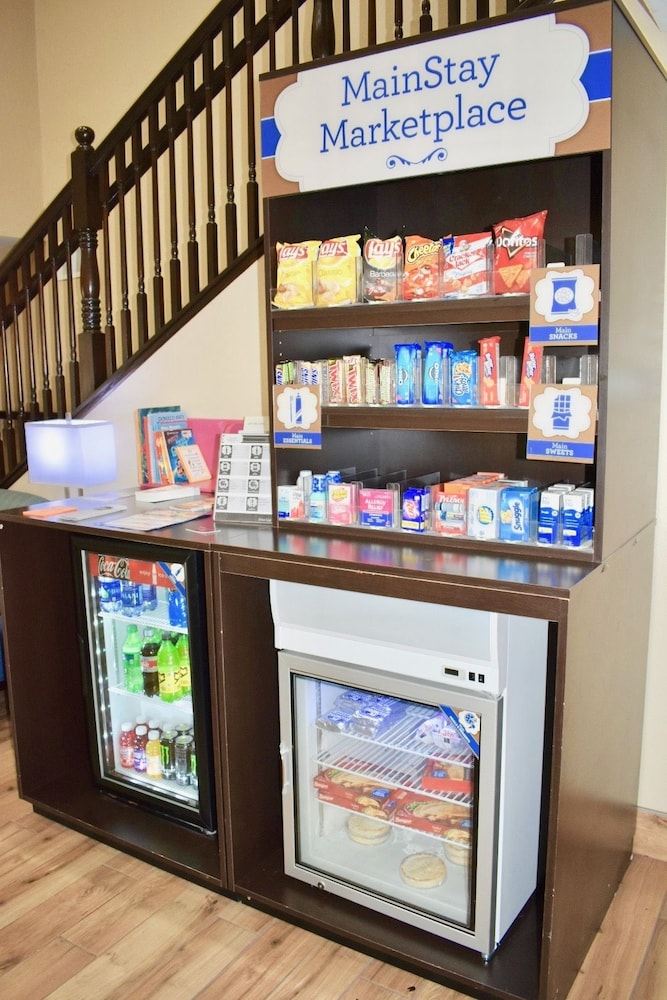 MainStay Suites Cedar Rapids North Marion - photo 46