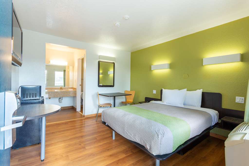 Motel 6 Camp Springs DC South Camp Springs - photo 8