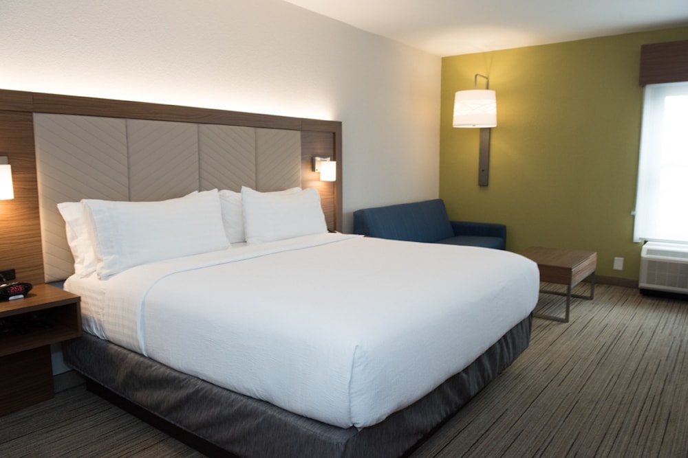 Holiday Inn Express Moss Point by IHG - photo 8