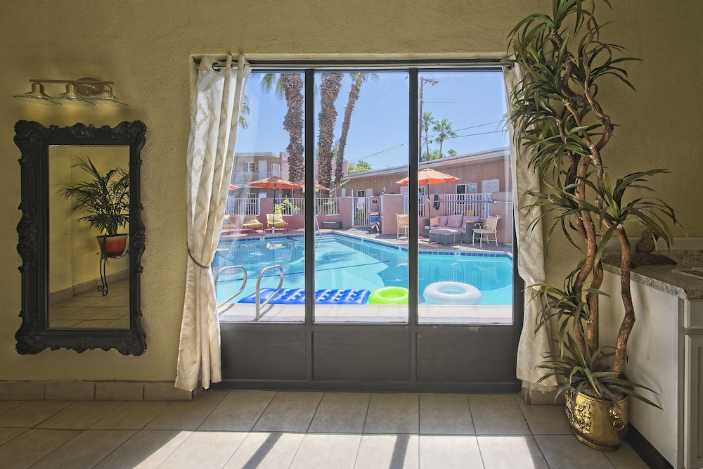 Inn at Palm Springs - photo 29