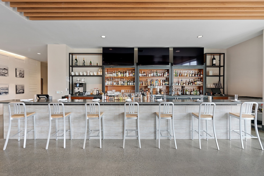 Hotel Indigo Everett Waterfront Place by IHG - photo 38