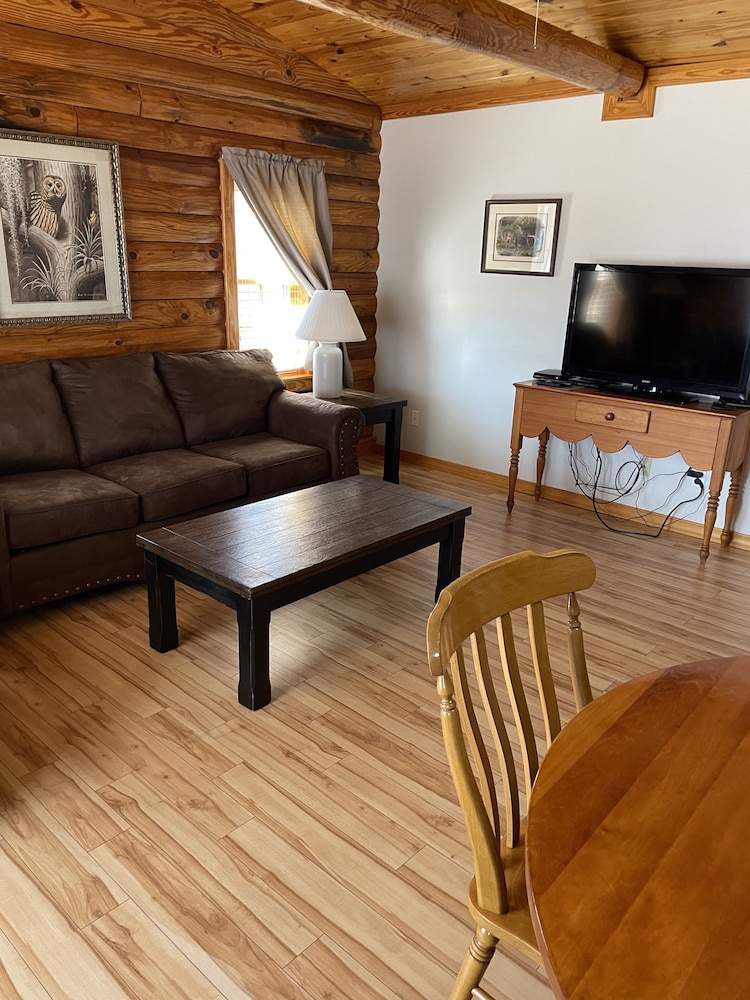 Crown Point Resort - photo 25