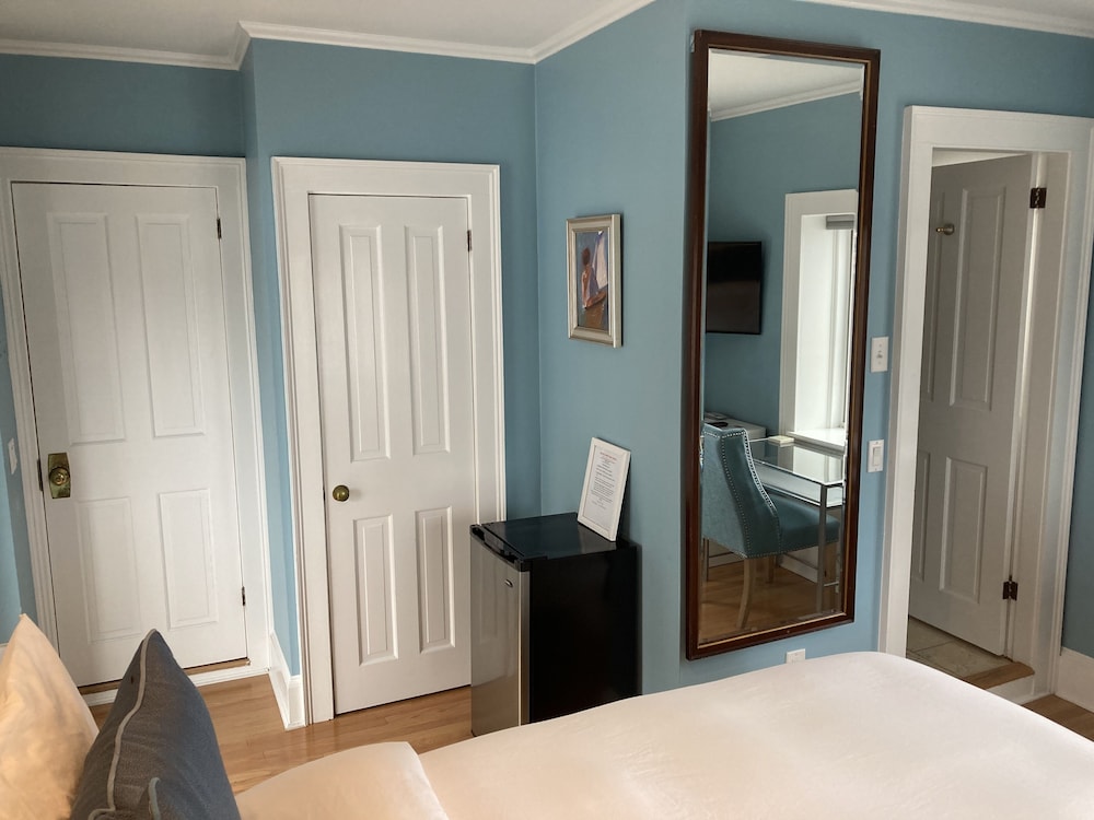 Prince Albert Provincetown - photo 10