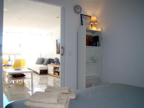 101 Apartamento con vistas al mar cerca de la playa — 4-Star Luxury Hotel in Las Matas, Spain