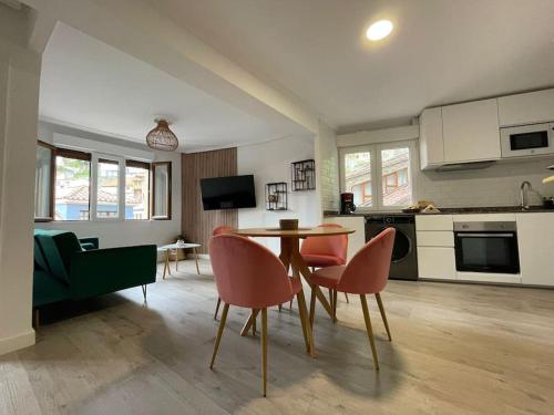 El Mirador de Ana in Cudillero, Spain