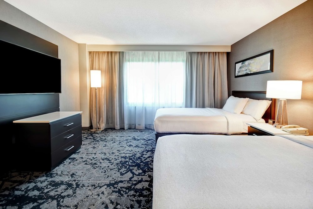 Embassy Suites by Hilton Raleigh Durham Research Triangle - photo 39