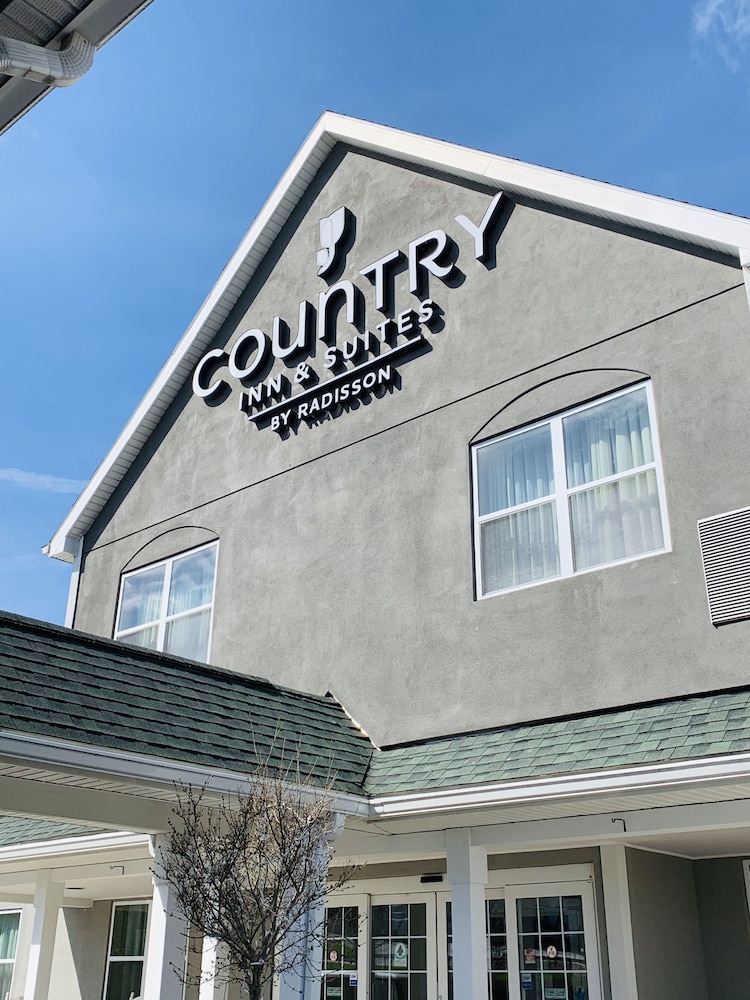 Country Inn & Suites by Radisson Ithaca NY - photo 49