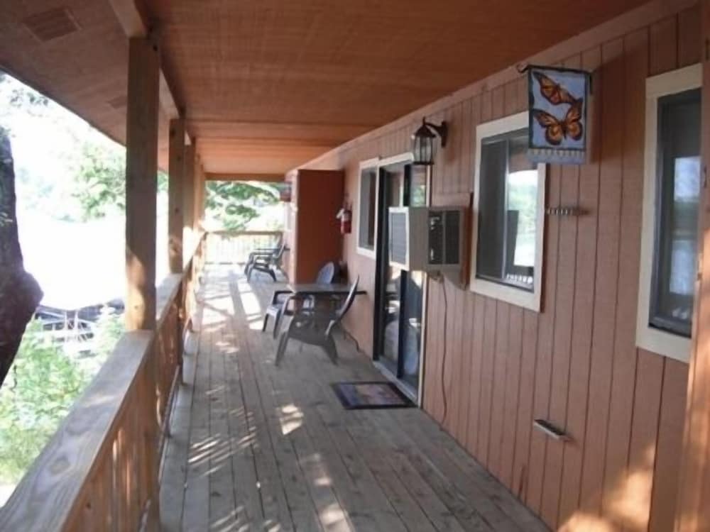 Wilson's Resort - photo 41