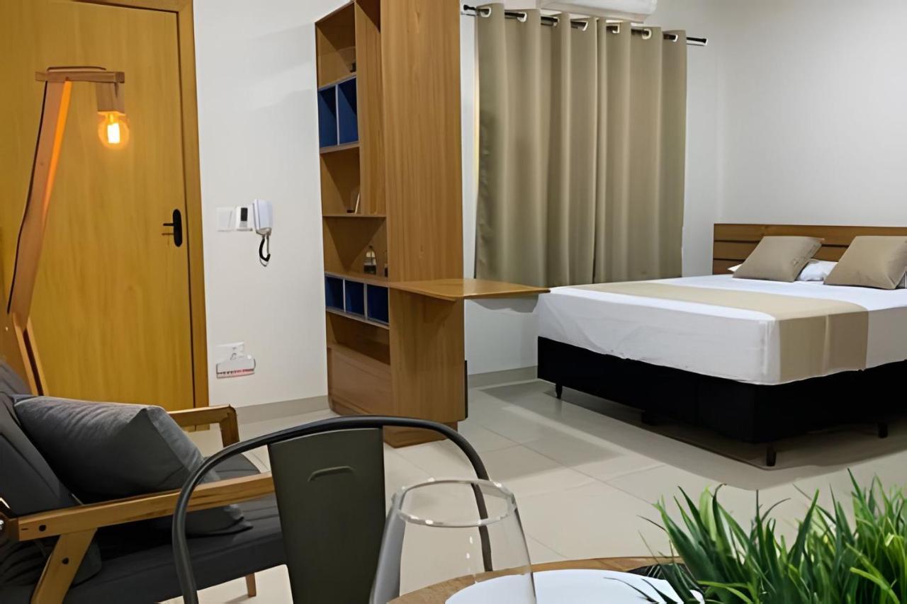 Studio Mica 01 I Ao Lado Shopping in Tres Lagoas, Brasil