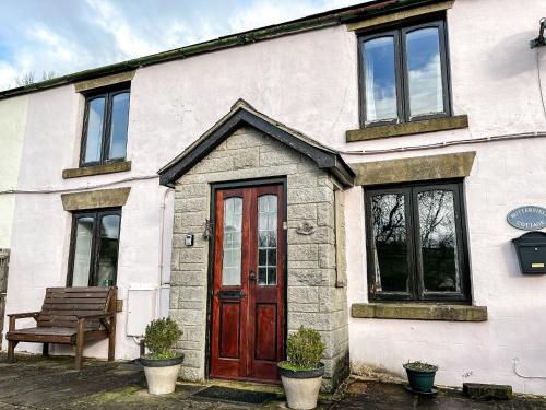 Butterfield Cottage — 4-Star Luxury Hotel in Tideswell, United Kingdom