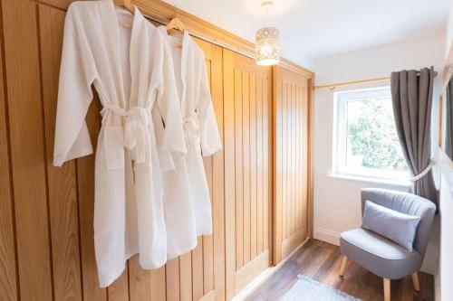 1 Bed Cottage With Hot Tub Great Ayton TOP Cottage