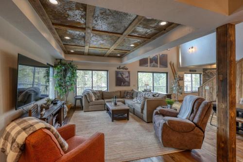 The Nitz Carlton in Lead, United States