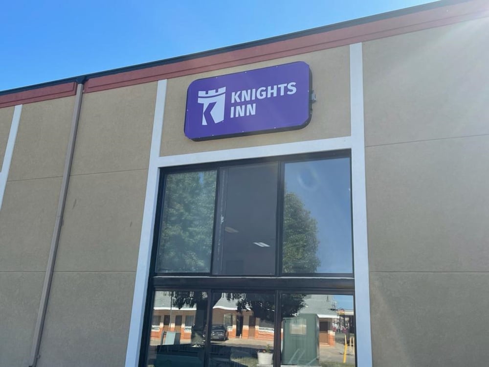 Knights Inn By Capital O Emporia I 35 - photo 105