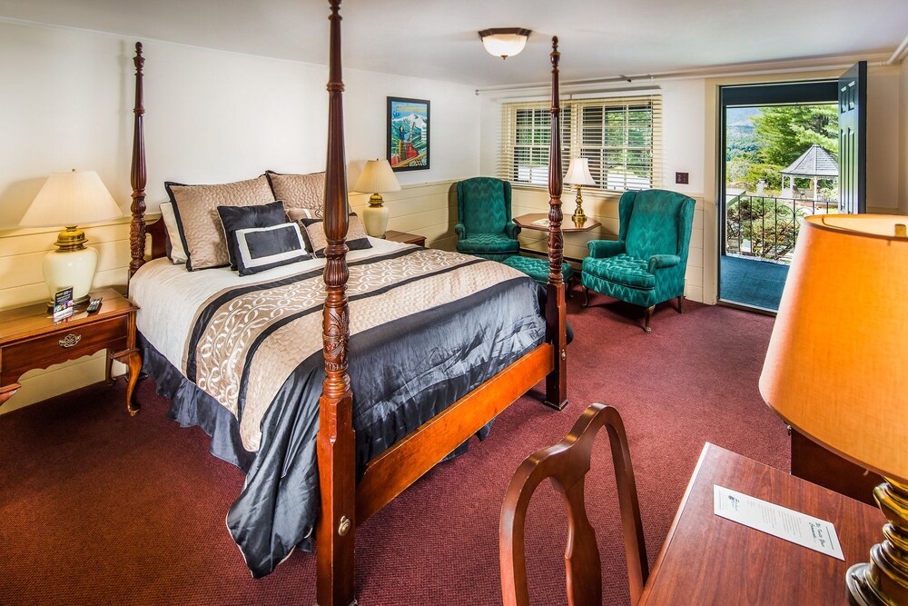 Stonehurst Manor - photo 13