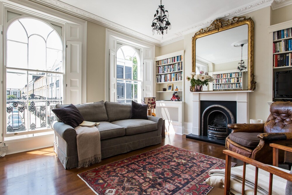 Gibson Square By Onefinestay — 4-Star Luxury Hotel in London, United Kingdom