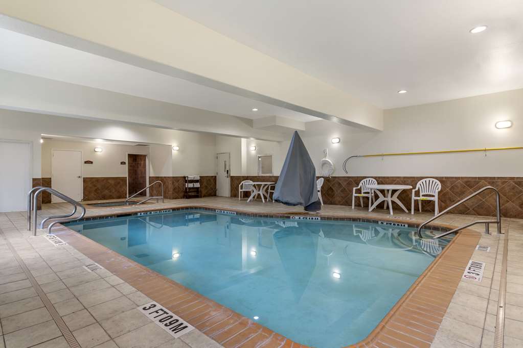 Comfort Suites Medical Center near Six Flags - photo 25