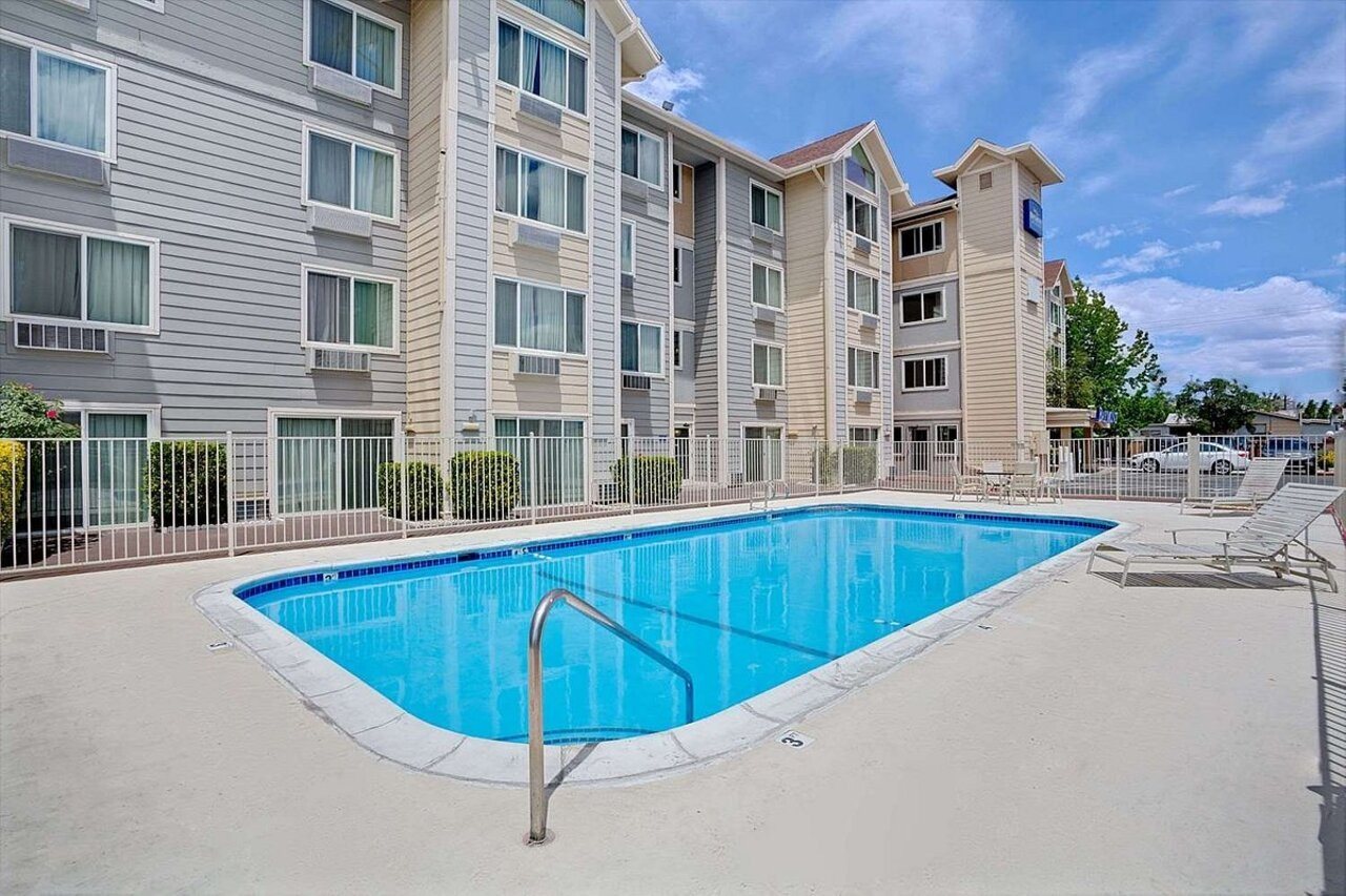 Baymont by Wyndham Reno - photo 3