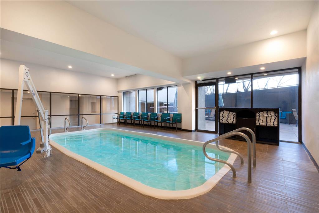 La Quinta Inn & Suites by Wyndham Glenwood Springs - photo 13