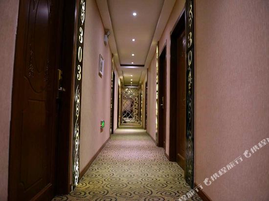 Baiyue Express Hotel - last minute hotel in Harbin