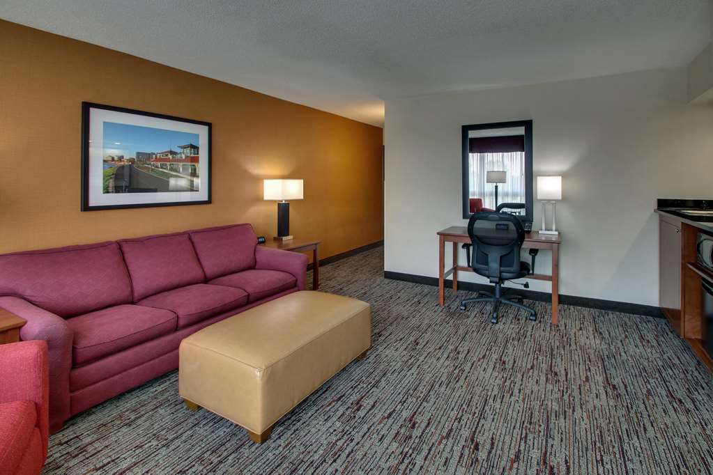 Drury Inn & Suites Evansville East - photo 22