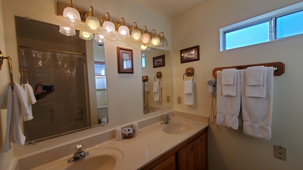 Kernville Inn - photo 120