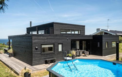 Gorgeous Home In Asnæs With Sauna — 5-Star Luxury Hotel in Asnaes, Denmark