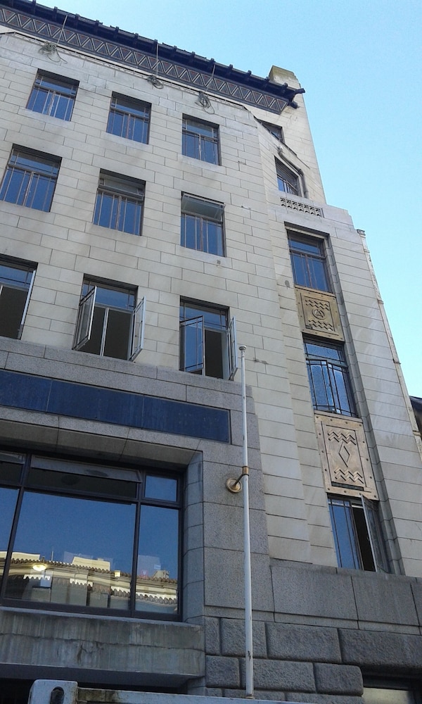 Hotel Bruxelles — 4-Star Luxury Hotel in Cape Town, South Africa