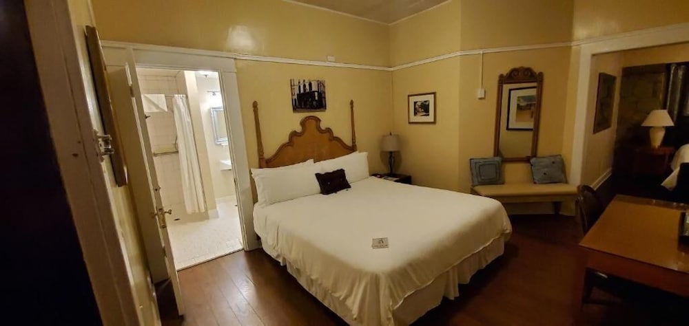 Glen Tavern Inn - photo 15