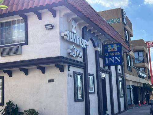 Sunrise inn - photo 30