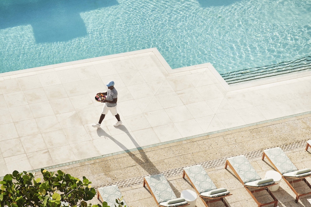 Four Seasons Resort Palm Beach - photo 16