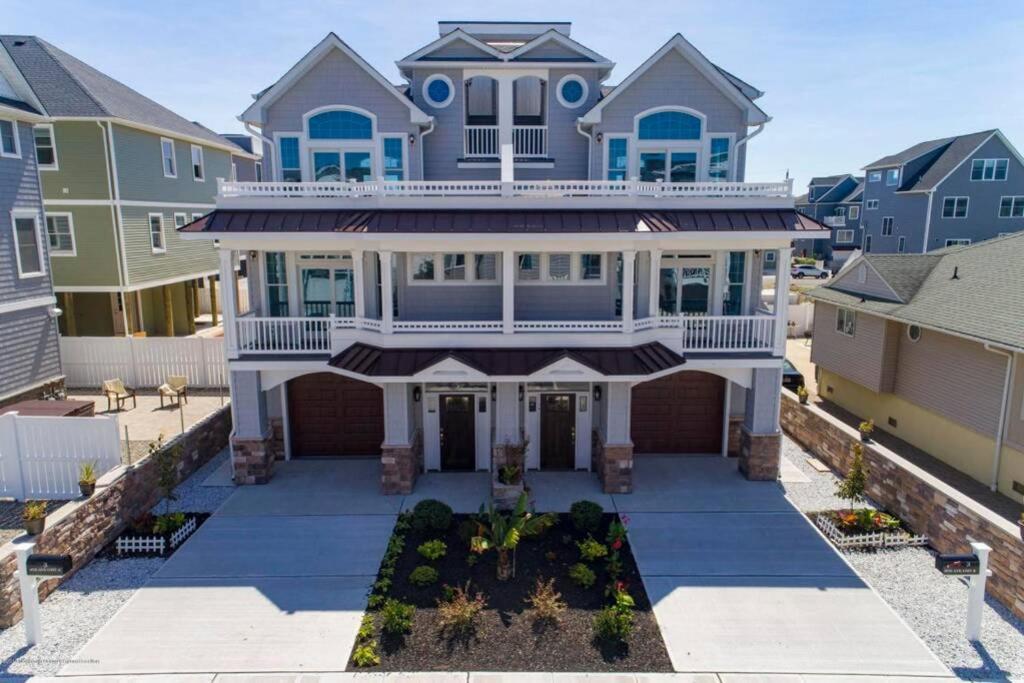 Ocean and Beach Views from Five Decks in Ortley Beach in Seaside Heights, United States