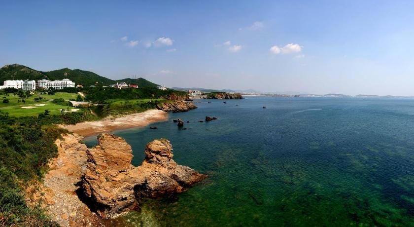 Golden Pebble International Convention Centre & Resort — 4-Star Luxury Hotel in Dalian, People's Republic of China