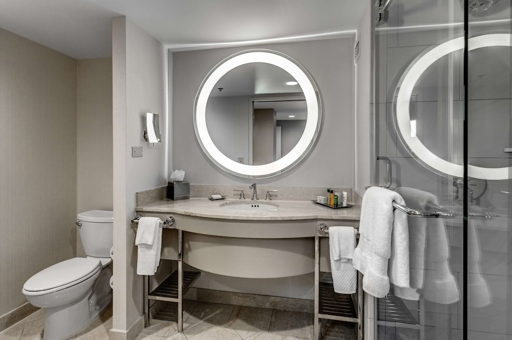 Hilton Columbus at Easton - photo 35