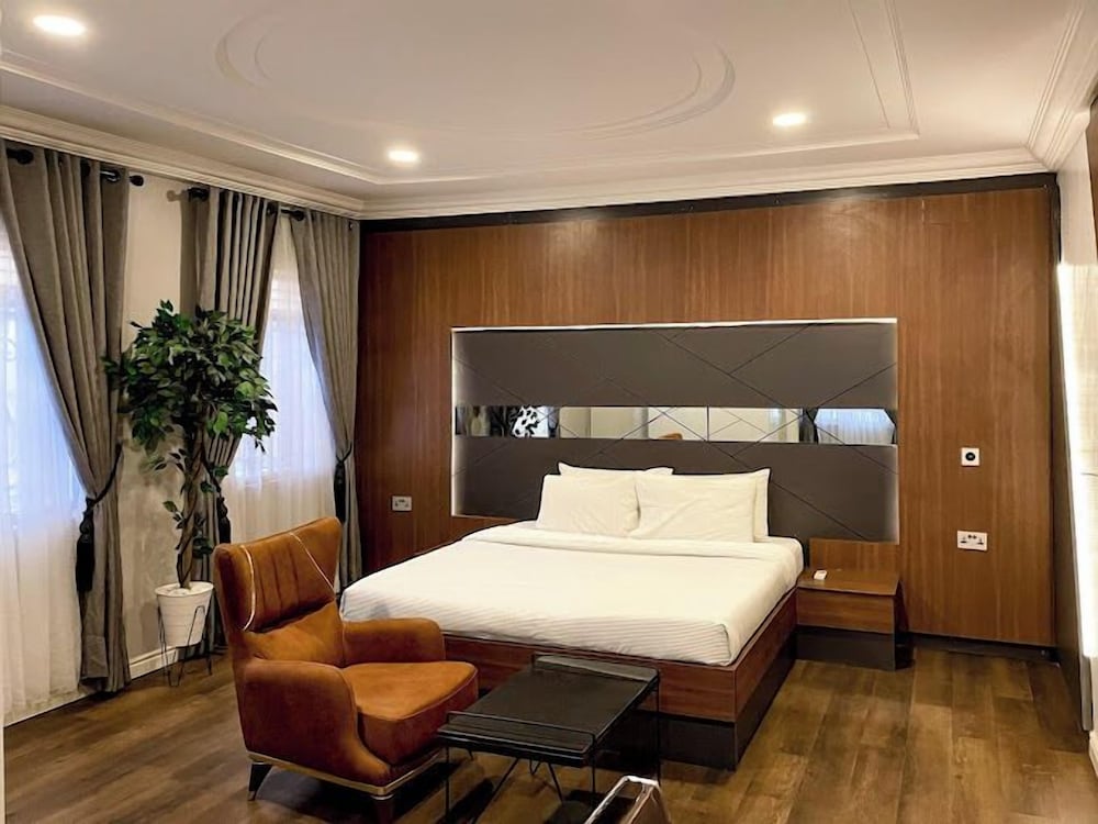 Strong Mark Apartments — 4-Star Luxury Hotel in Abuja, Nigeria