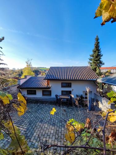 Riesling Wohnen im Weinberg in der Toskana des Nordens — hotel in Freyburg