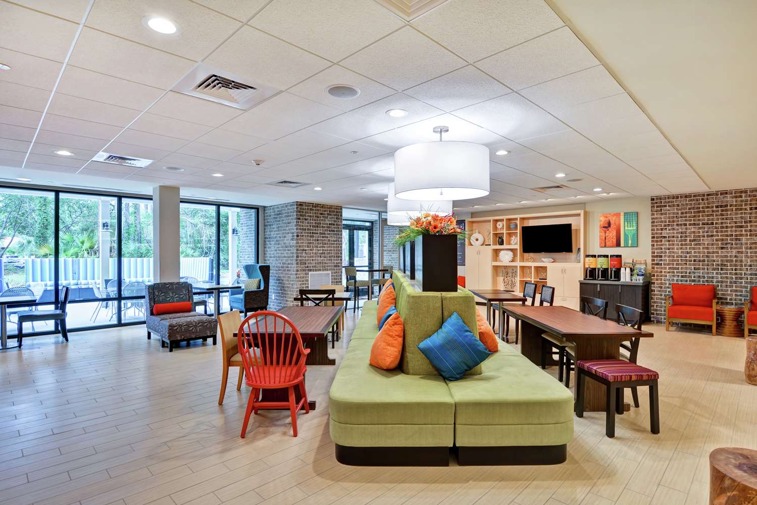 Home2 Suites by Hilton Hilton Head - photo 9