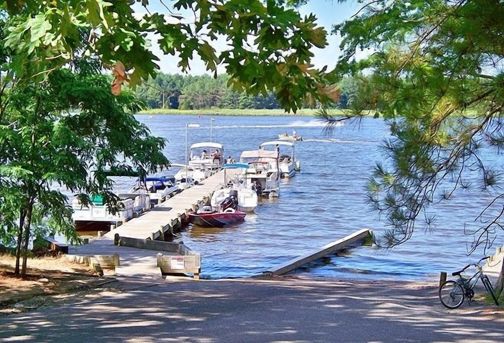 Chesapeake Bay RV Resort Thousand Trails Campground - photo 40