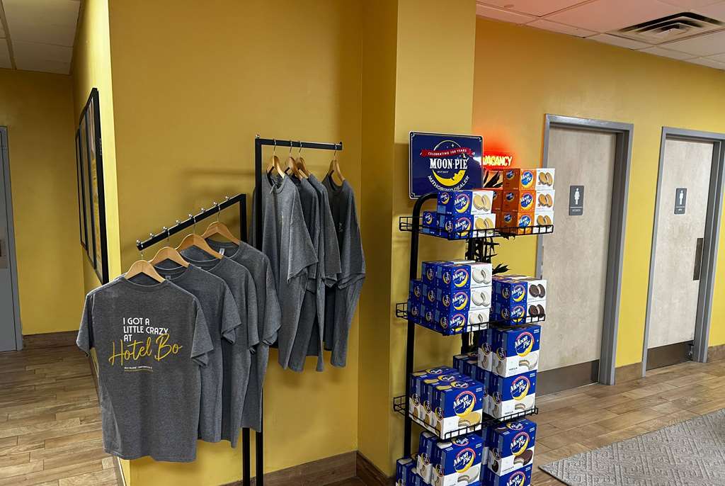 Hotel Bo a Days Inn by Wyndham Chattanooga Downtown - photo 4