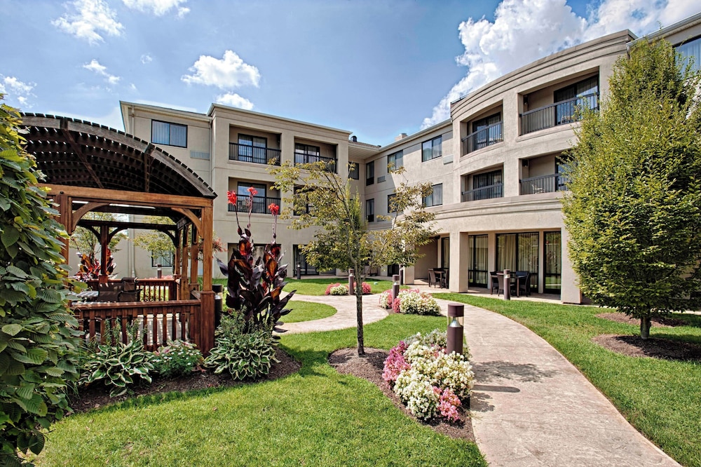 Courtyard by Marriott Wall at Monmouth Shores Corporate Park - photo 41